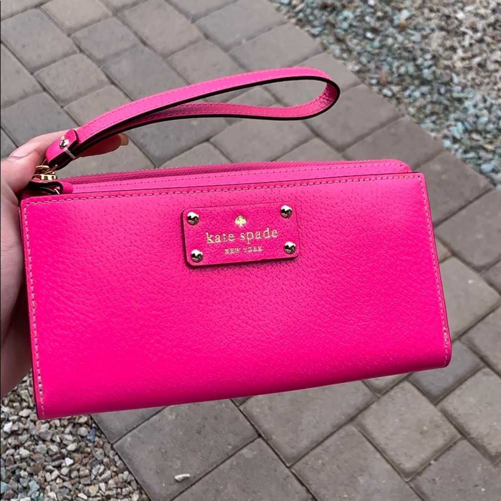🆕 Kate Spade Wallet